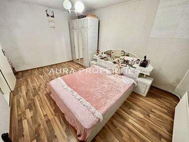 For sale - Apartment in Orel,  Razgrad