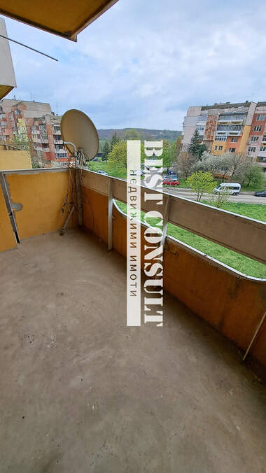 Miete - Wohnung in Tscharodeyka - Üg,  Ruse