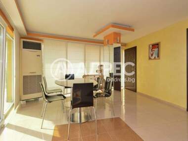 Vânzare - Apartament în Pomorie,  Burgas
