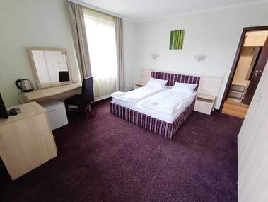 Satış - Otel olarak Velingrad,  Pazarcik