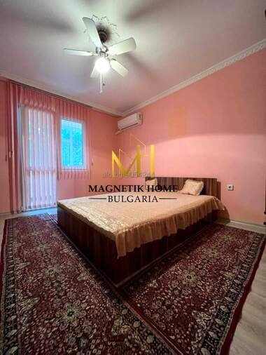 For rent - Apartment in Vazrajdane,  Burgas