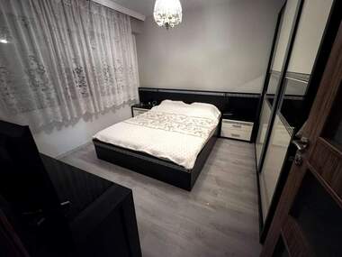 Vânzare - Apartament în Sredeț,  Burgas