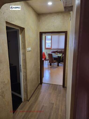Închiriere - Apartament în Ideal City Center,  Pleven