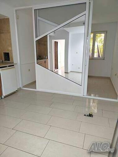 For sale - Apartment in Vazrajdane,  Burgas