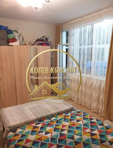 Продажба - Етаж от къща в Чирпан,  Стара Загора