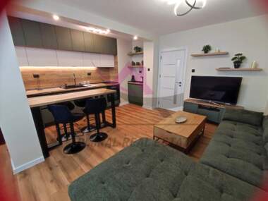 For rent - Apartment in Liatno kino Trakia,  Varna