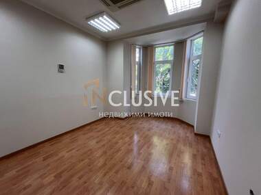Miete - Büro in Operata,  Warna