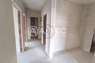 Vânzare - Apartament în Vladislavovo,  Varna