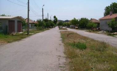 Vânzare - Teren de construcții în Bdinți,  Dobrice