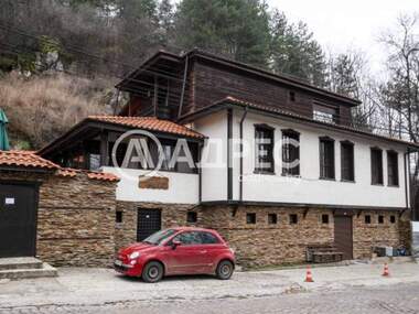 Verkauf - Hotel in Studena,  Pernik