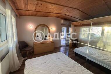 Închiriere - Apartament în Simeonovo,  Sofia