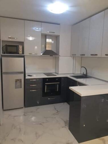 Închiriere - Apartament în Mladejki hălm,  Plovdiv