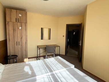 Închiriere - Apartament în Slaveîkov,  Burgas