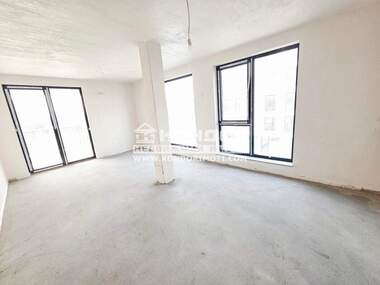 Vânzare - Apartament în Kărșiaka,  Plovdiv