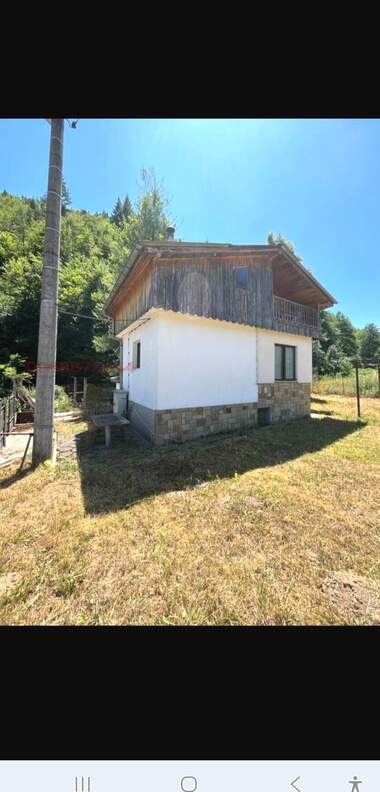 Vânzare - Casă în Elhoveț,  Smolian