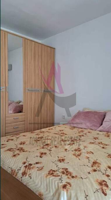 For rent - Apartment in Vazrajdane 1,  Varna