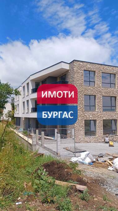 Продажа - Квартира в Крайморие,  Бургас