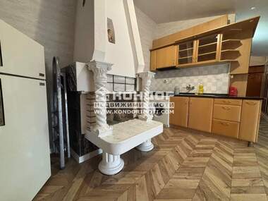 Продажба - Апартамент в Тракия,  Пловдив