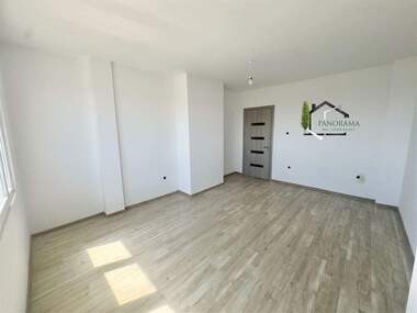 Vânzare - Apartament în Herson,  Șumen