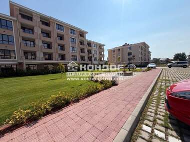 Vânzare - Apartament în Ostromila,  Plovdiv