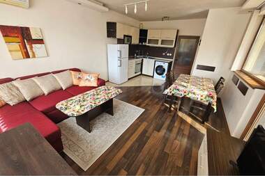 For rent - Apartment in Vazrajdane 1,  Varna