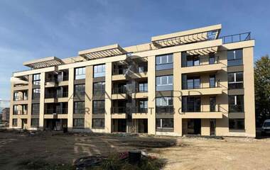 For sale - Apartment in Kiuchuk Parij,  Plovdiv