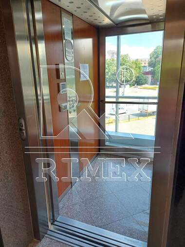 For rent - Office in Center,  Plovdiv