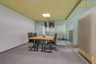 Miete - Büro in Hladilnika,  Sovia