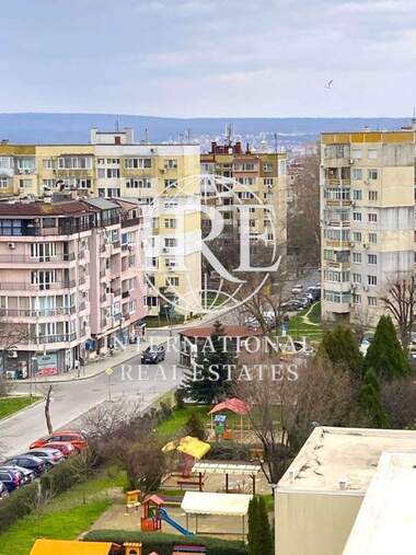 Продажба - Апартамент в Чаталджа,  Варна