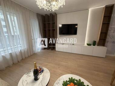 Продажба - Апартамент в Център,  Варна