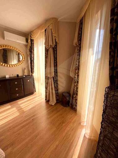 Vânzare - Apartament în Nesebăr,  Burgas