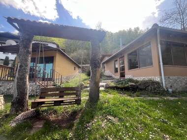 For sale - Hotel in Kopilovci,  Montana