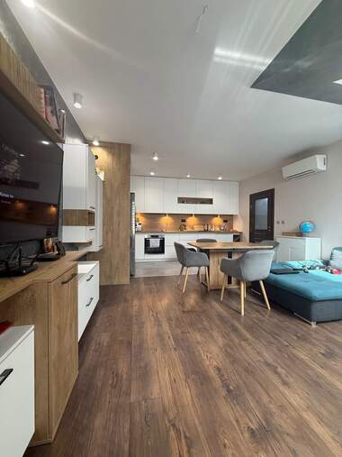 Verkauf - Wohnung in Trakia,  Plowdiw