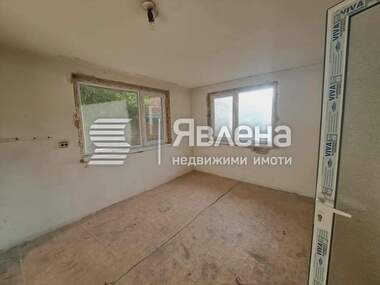 Продажба - Къща в Каргон,  Ямбол
