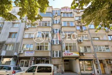 Продажба - Апартамент във Възраждане,  Бургас