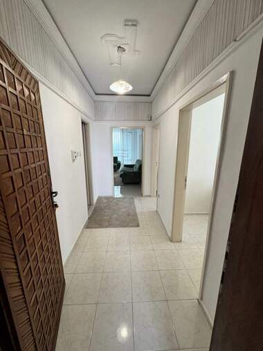 Închiriere - Apartament în Kărșiaka,  Plovdiv