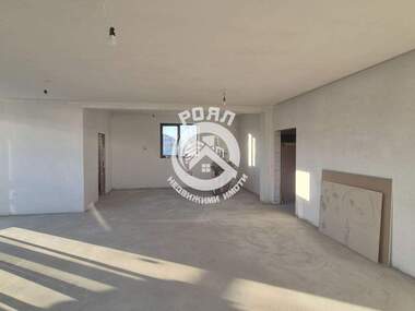 For sale - House in Zlatitrap,  Plovdiv