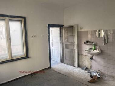 Продажба - Апартамент в Каменица 1,  Пловдив