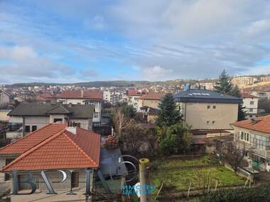 Miete - Wohnung in Winiza,  Warna