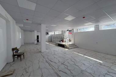 For rent - Store in Iztok,  Targovishte