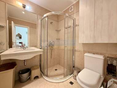 Продажба - Апартамент в Черноморец,  Бургас
