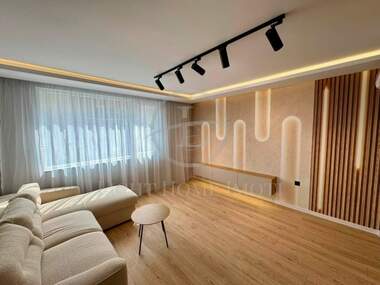 For sale - Apartment in Kiuchuk Parij,  Plovdiv