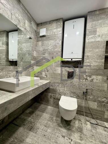 Vânzare - Apartament în Izgrev,  Varna