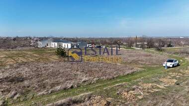 Продажа - Участок под строительство в Брестник,  Пловдив