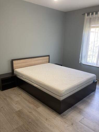 Miete - Wohnung in Mladejki halm,  Haskowo