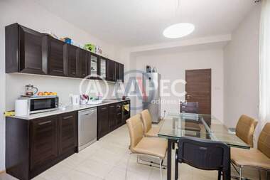 Vânzare - Apartament în Alen mak,  Varna