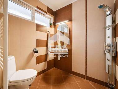 Vânzare - Apartament în Lozeneț,  Sofia