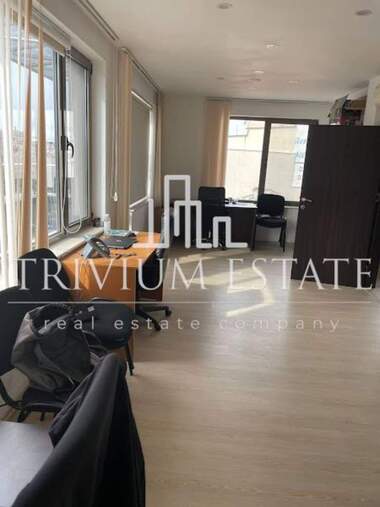 Продажба - Офис в Кършияка,  Пловдив