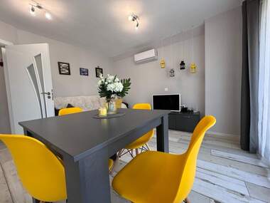 Închiriere - Apartament în Țentăr,  Burgas