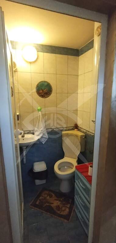 For sale - Floor of a house in Kiuchuk Parij,  Plovdiv